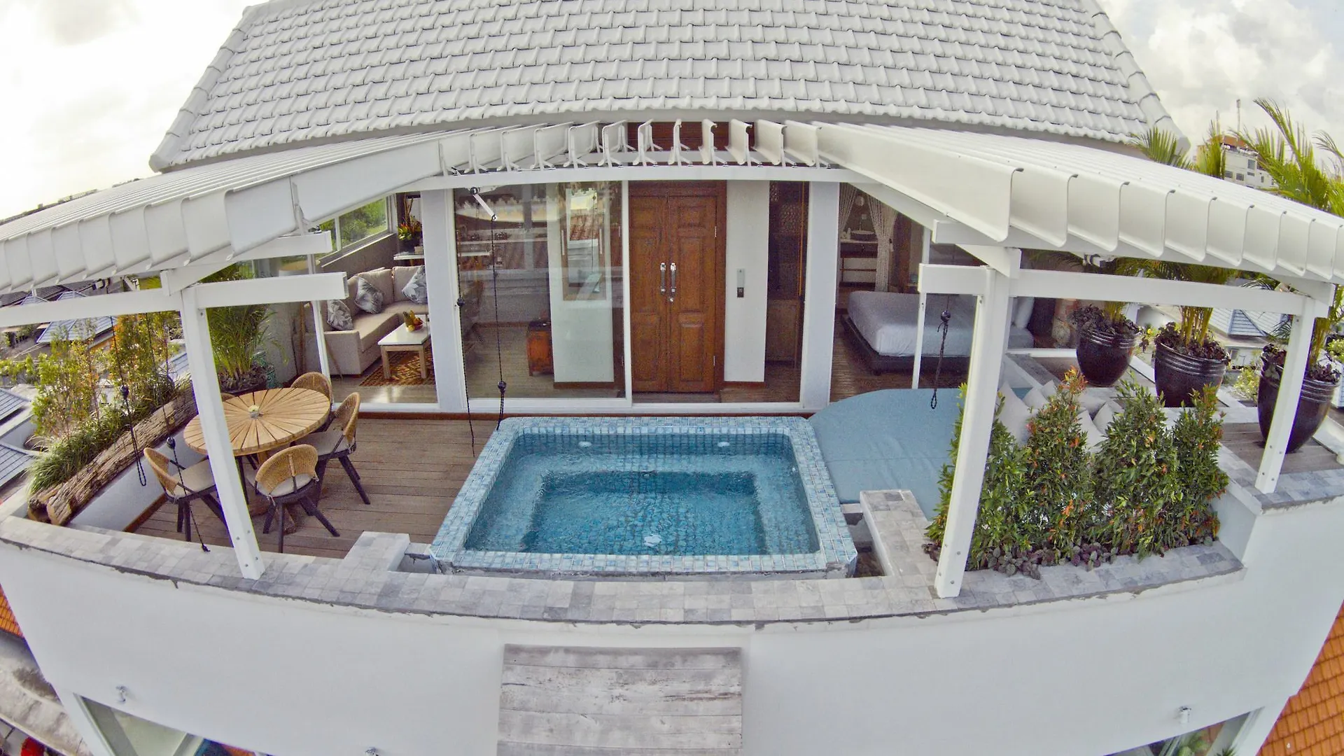 Sandikala Penthouse - Rooftop 1 Bdr Appartment With Amazing View - Oberoi Seminyak