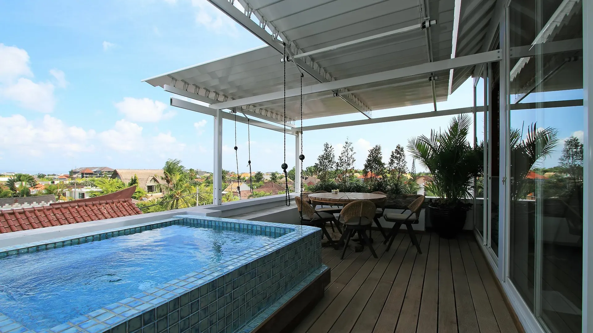 Sandikala Penthouse - Rooftop 1 Bdr Appartment With Amazing View - Oberoi Seminyak